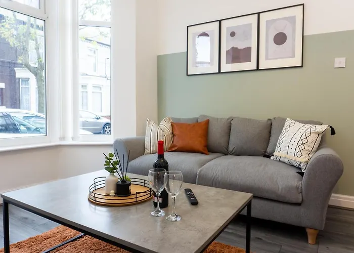 Keith House - Air Host & Stay - Free Parking